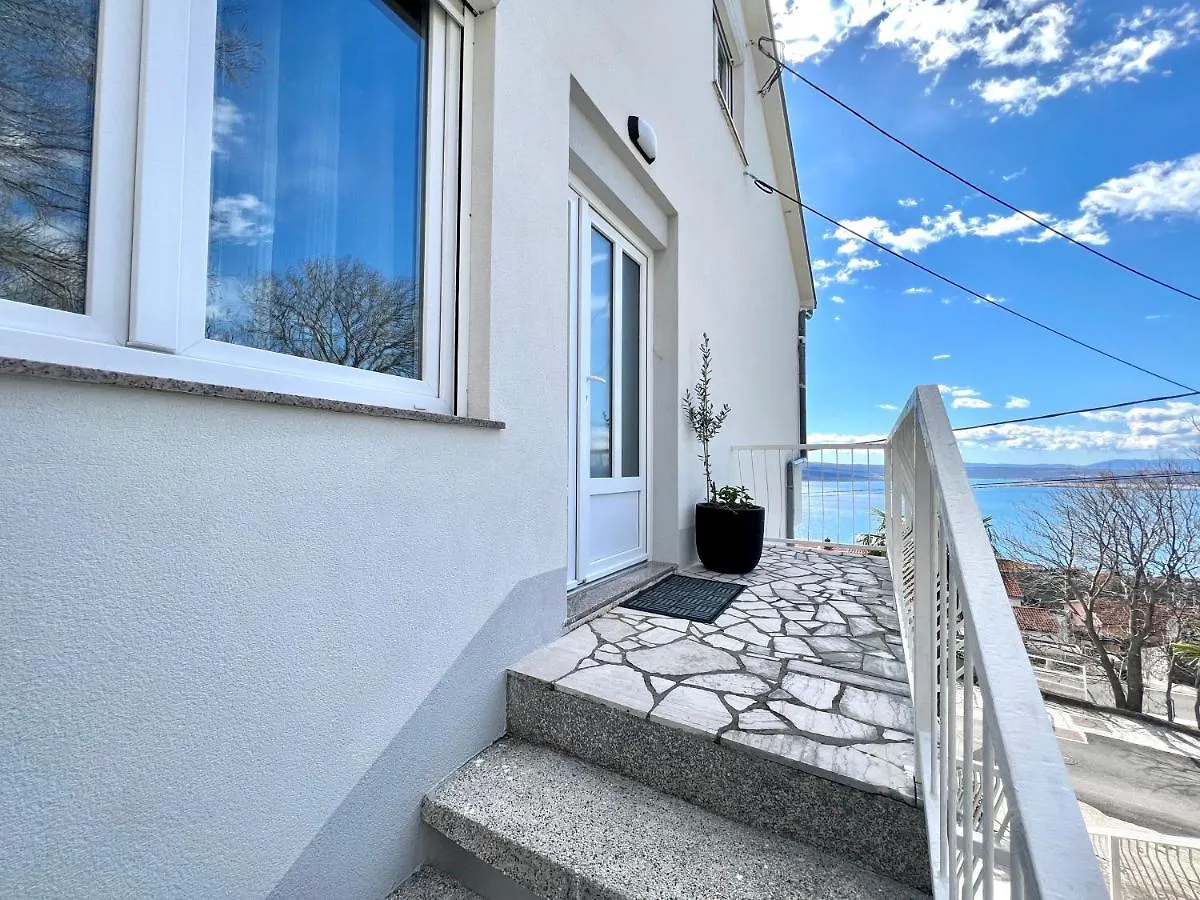 Apartment Frano Dramalj Croatia