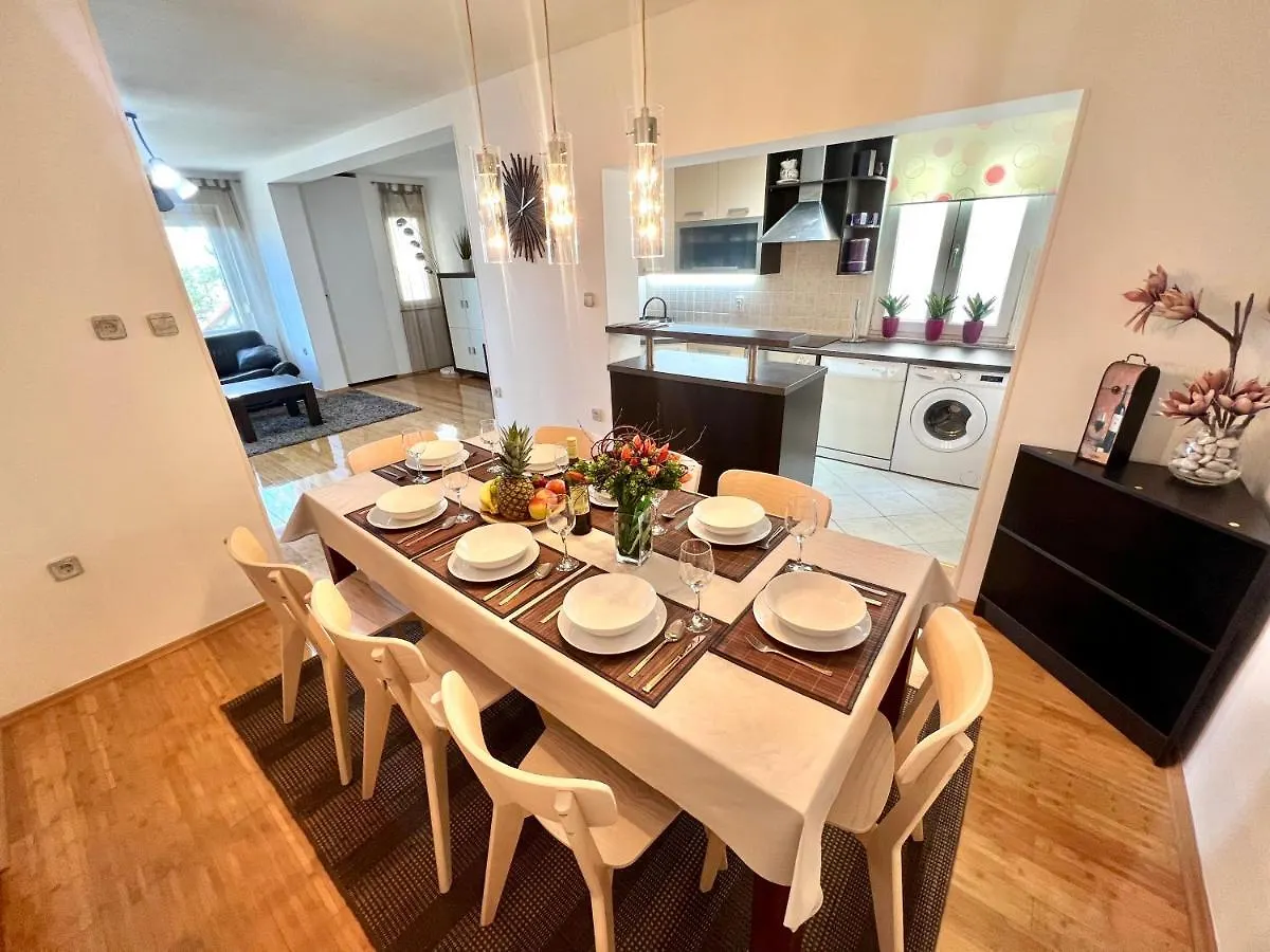 Apartment Frano Dramalj