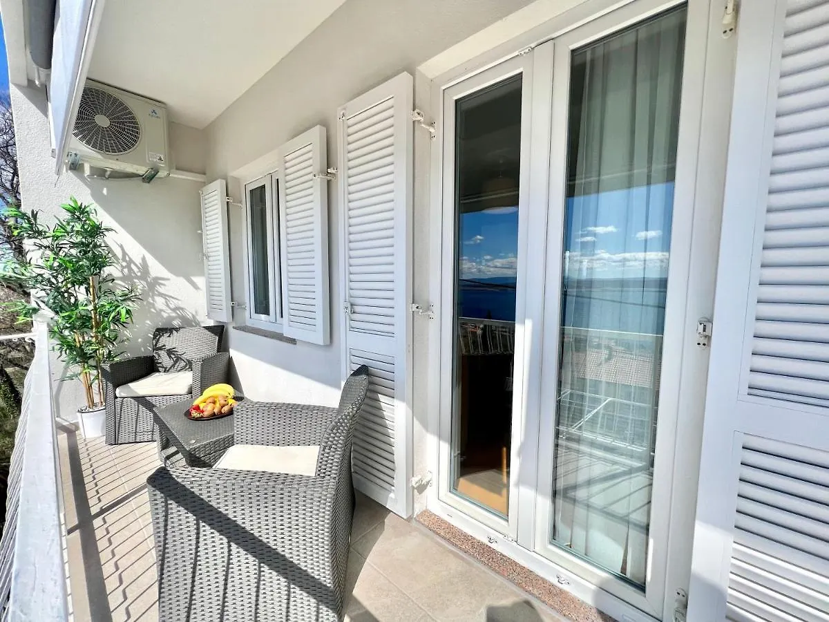 Apartment Frano Dramalj Croatia