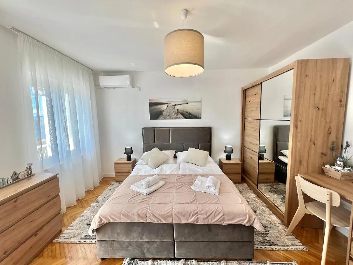 Apartment Frano Dramalj