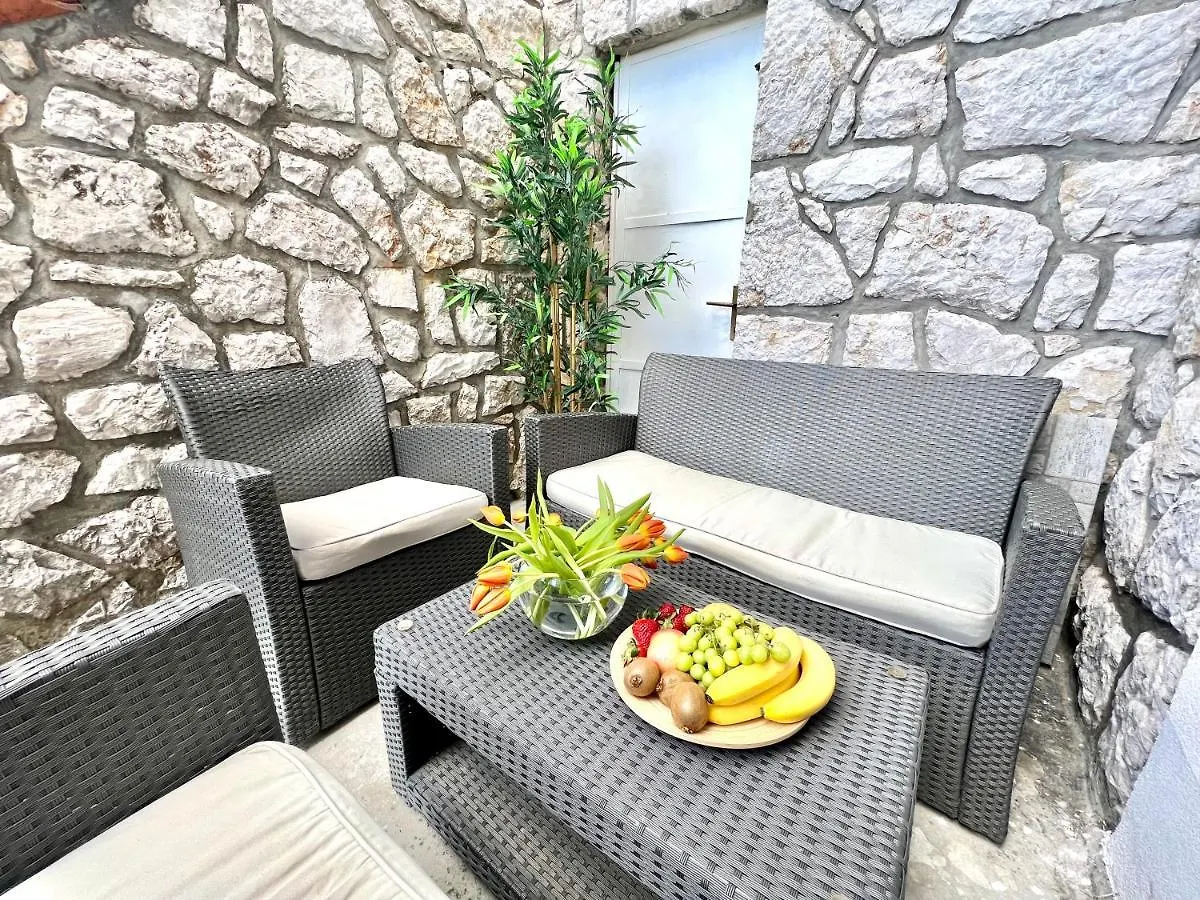 Apartment Frano Dramalj Croatia