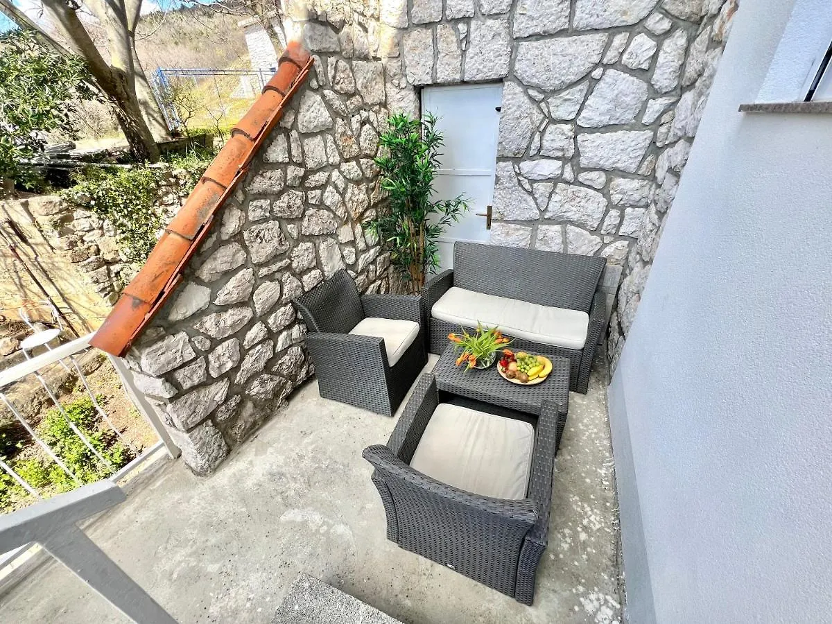 Apartment Frano Dramalj
