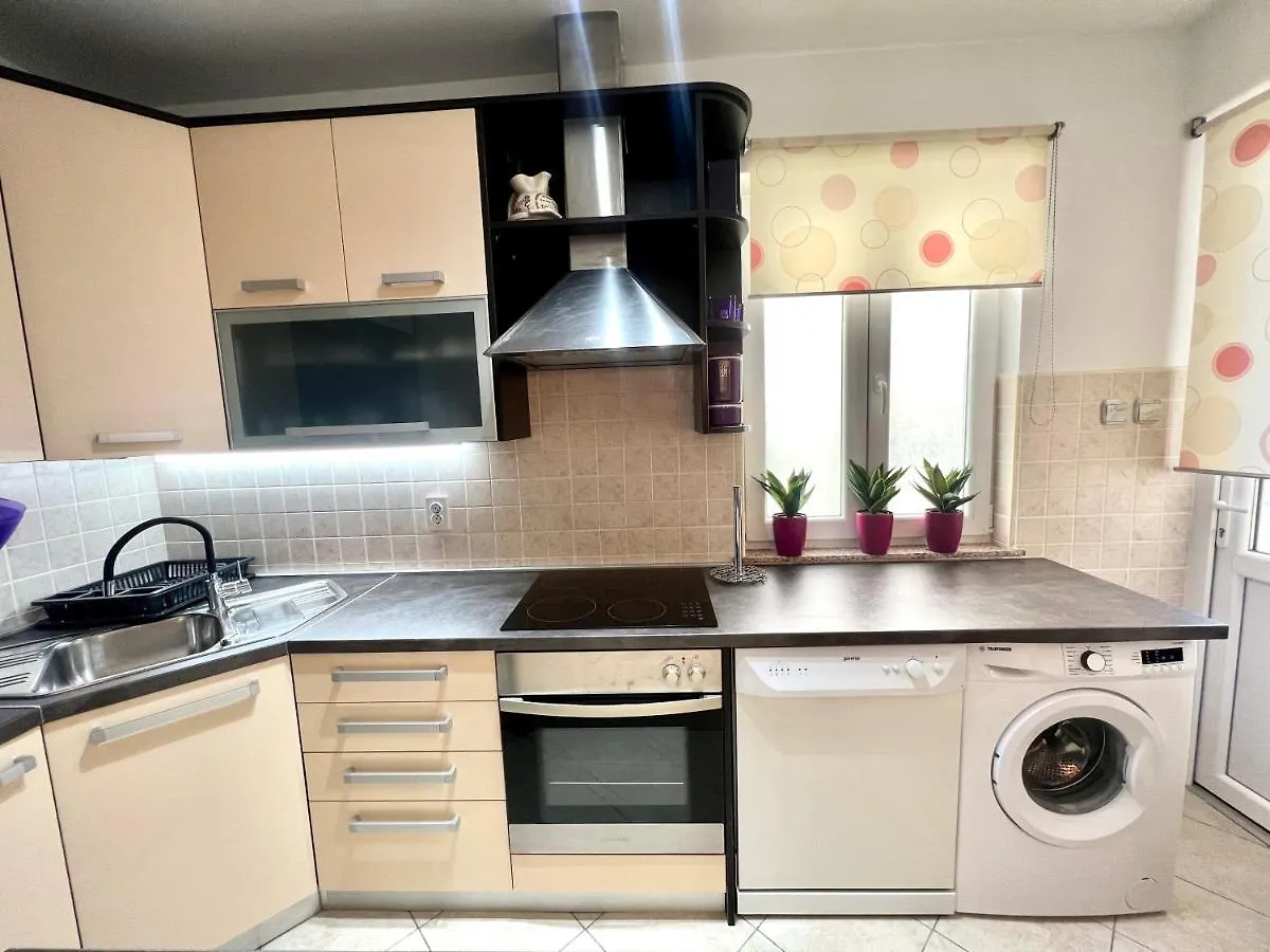 Apartment Frano Dramalj 0*,  Croatia
