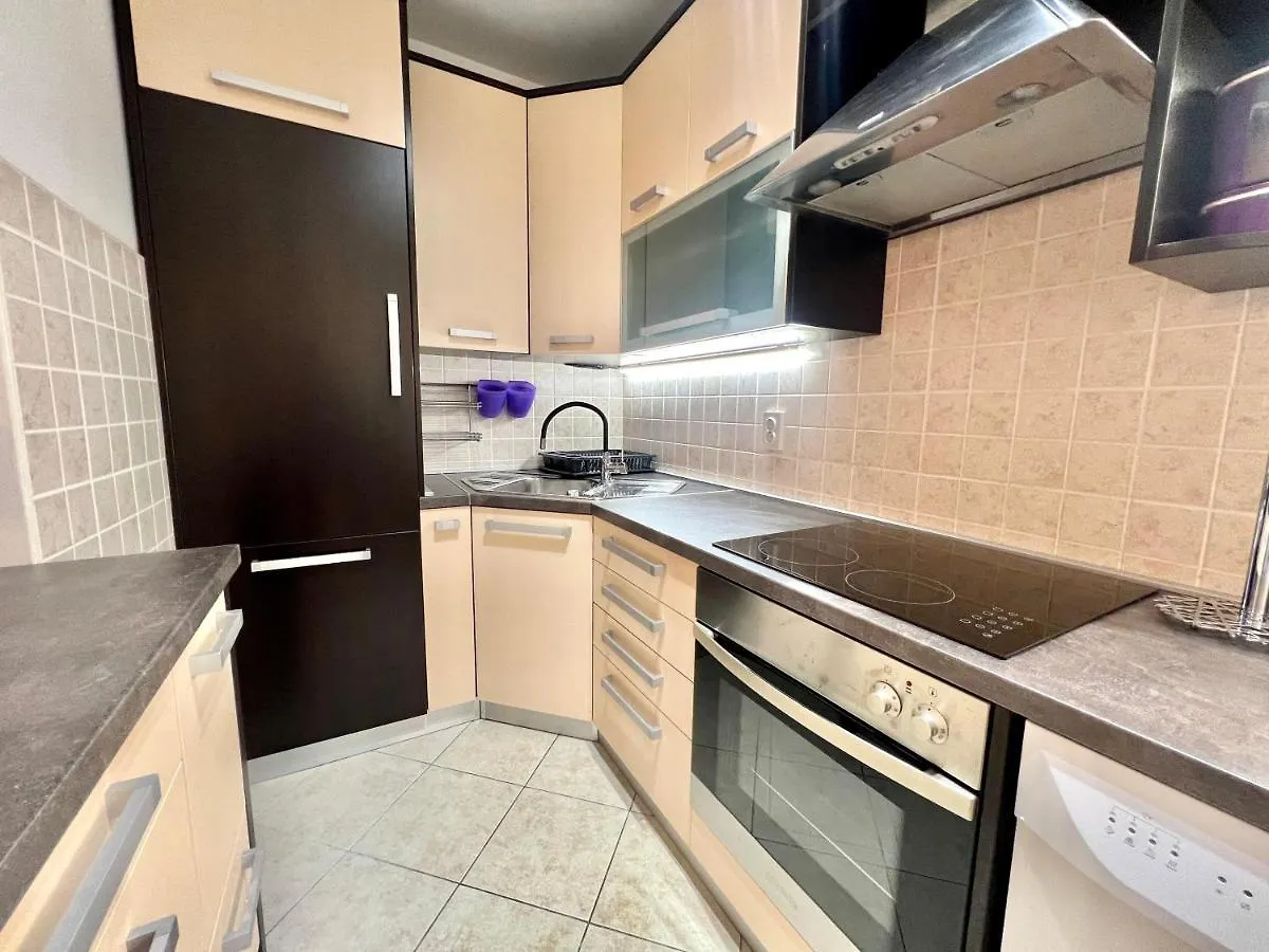 Apartment Frano Dramalj 0*,