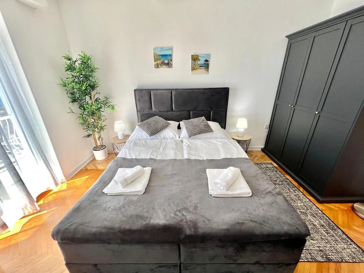 Apartment Frano Dramalj